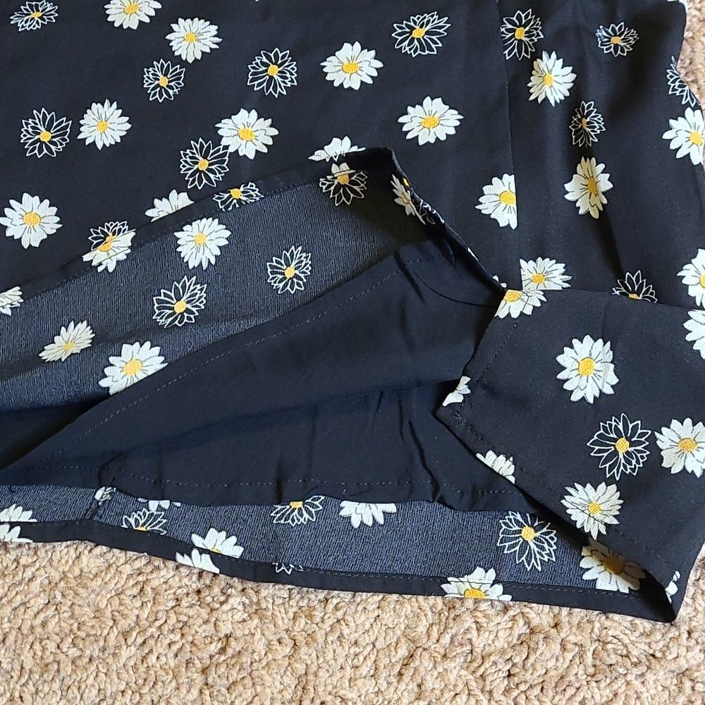 BP Black White Daisy Dress - Picture 4 of 6